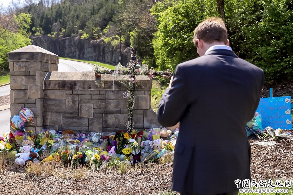 美媒:枪支暴力流行病影响美国几代人 政客不作为让悲剧频发